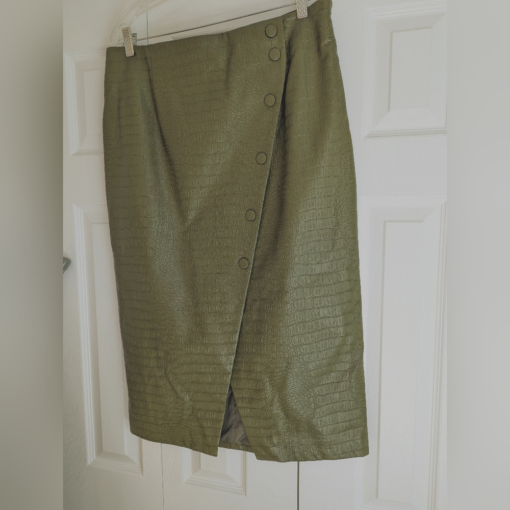 Olive Green Textured Women's Skirt